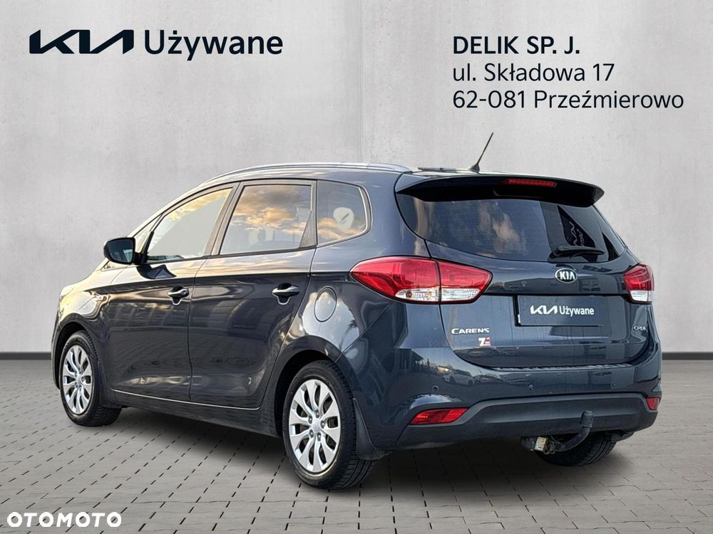 Kia Carens 1.7 CRDi L 7os - 4