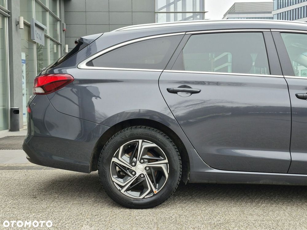 Hyundai i30 1.0 T-GDI Smart - 10