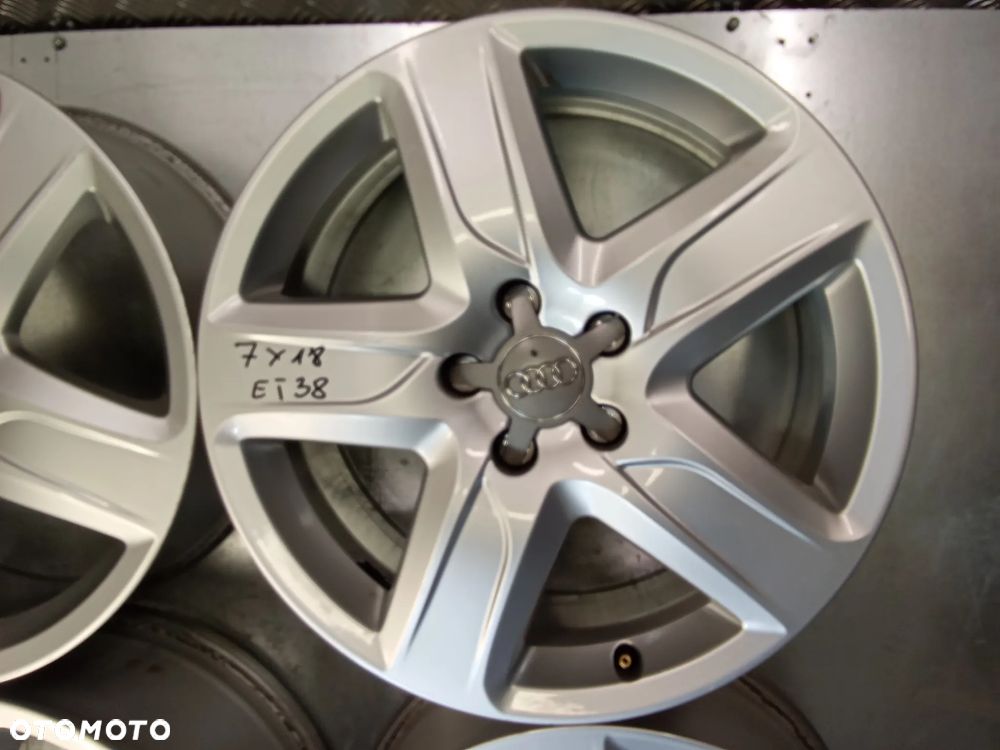 Felgi Audi A6 C7 C8 Allroad A8 D5 7Jx18 et38 5x112 - 3