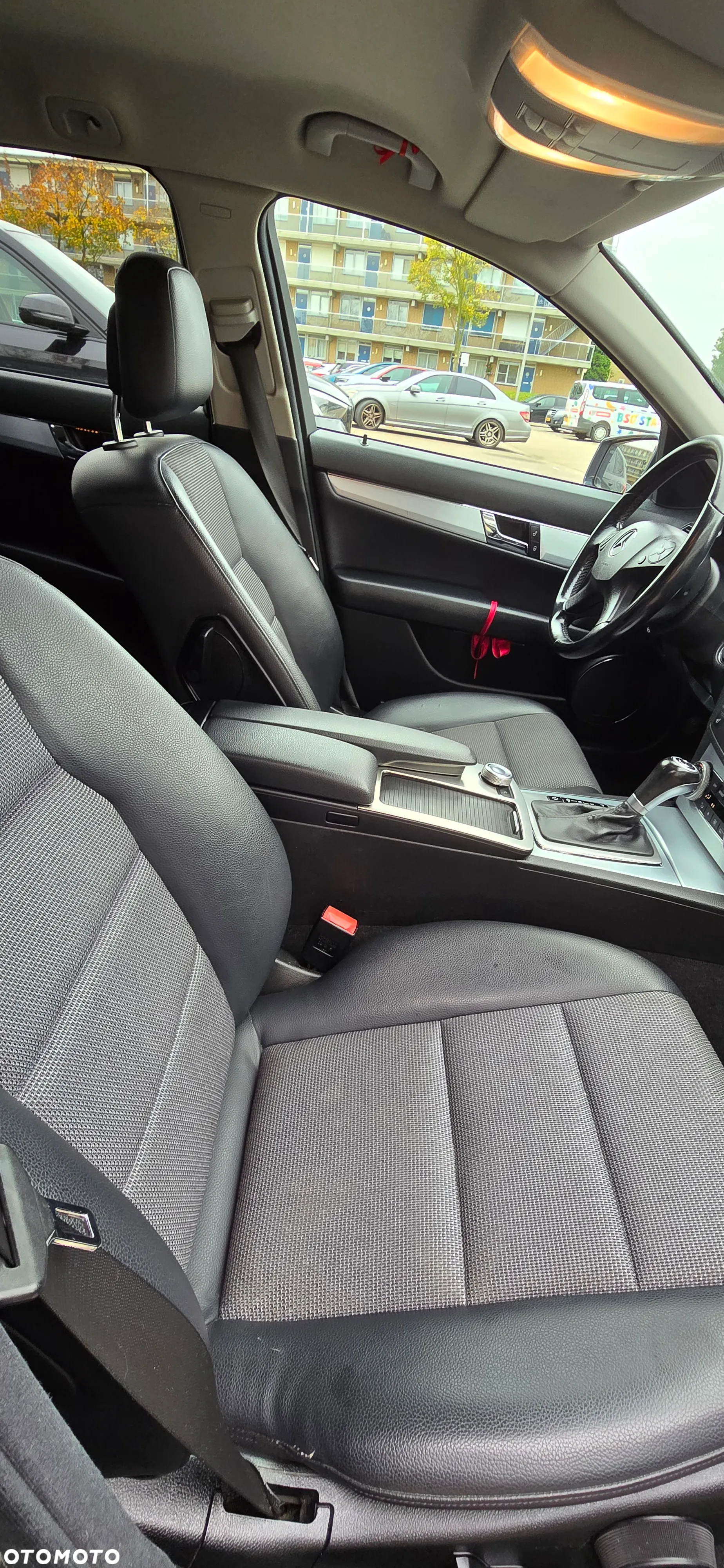 Mercedes-Benz Klasa C 250 CDI DPF Automatik BlueEFFICIENCY Avantgarde - 13