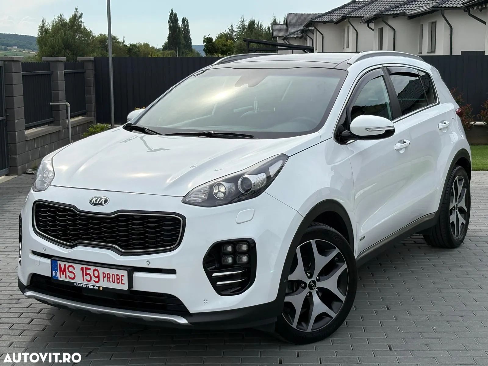 Kia Sportage 2,0 CRDI AWD Aut. GT Line - 1