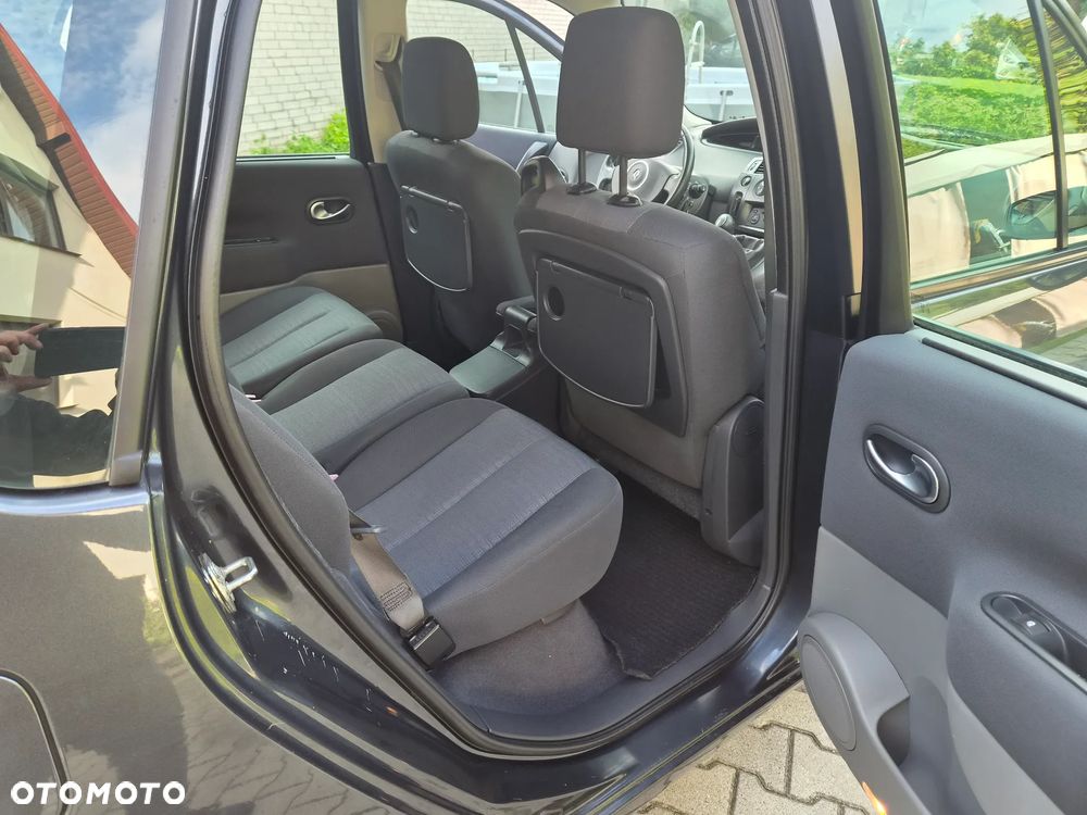 Renault Scenic 2.0 16V Expression - 22
