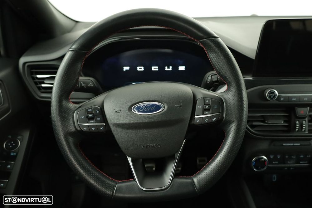 Ford Focus SW 1.0 EcoBoost MHEV ST-Line X - 15