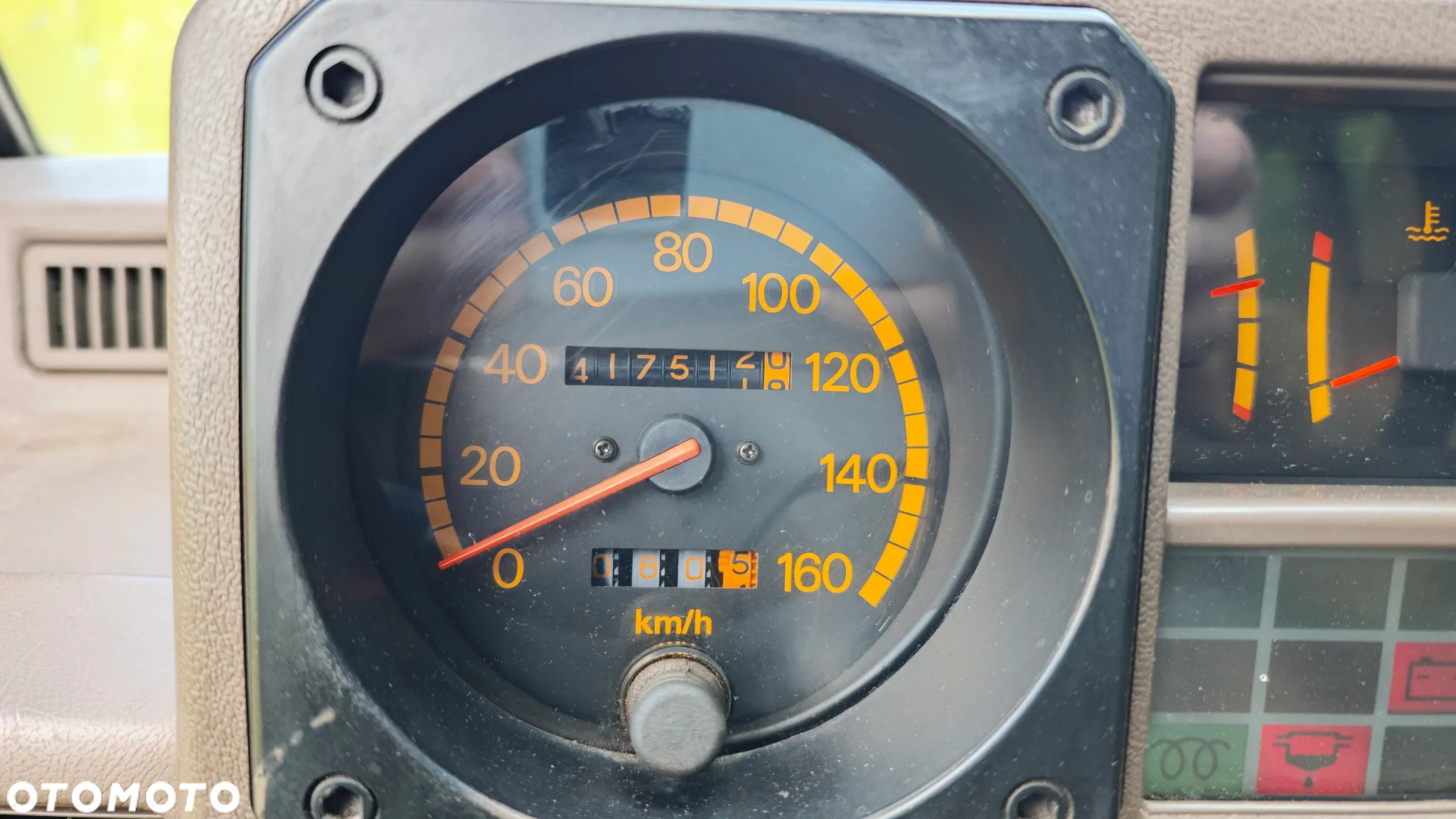 Mitsubishi Pajero 2.5 TDi - 17