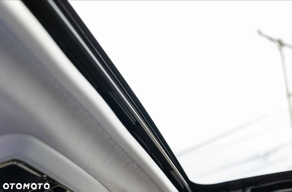 Subaru Forester 2.0 XT Platinum Lineartronic - 25