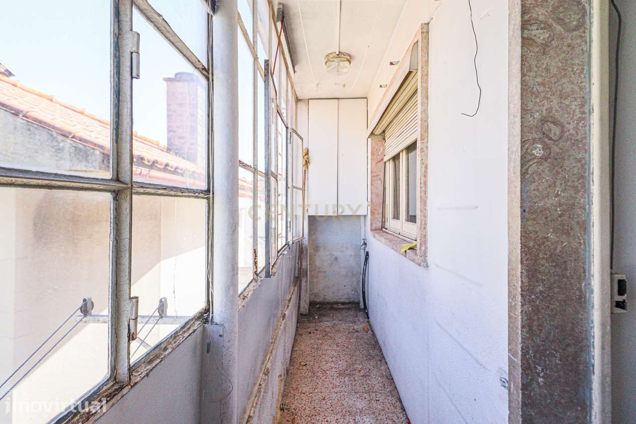 Andar de Moradia T2 em Santa Iria de Azóia - Prédio em Propriedade Hor - Grande imagem: 3/24