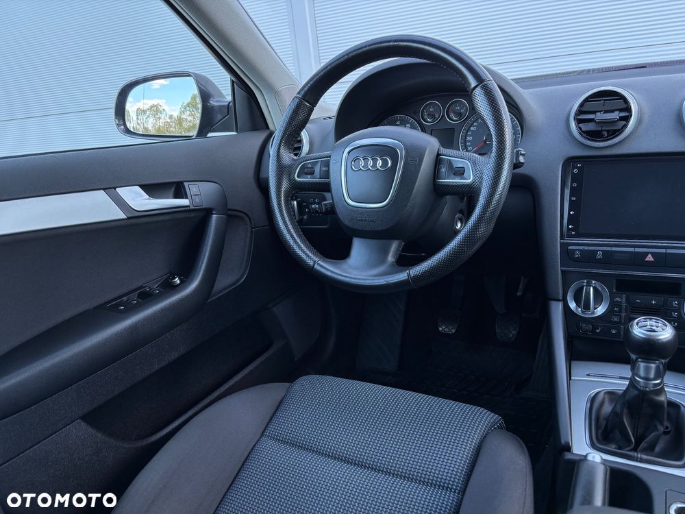 Audi A3 Sportback 1.4T FSI Ambition - 28
