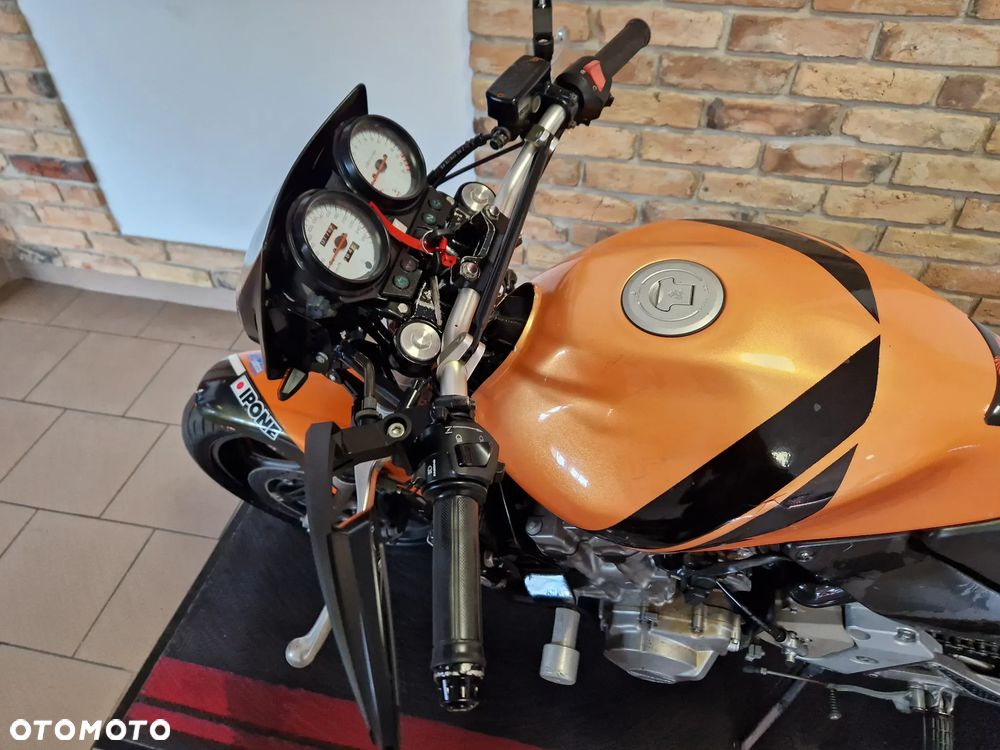 Honda Hornet - 9