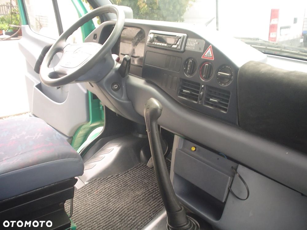 Mercedes-Benz SPRINTER - 25