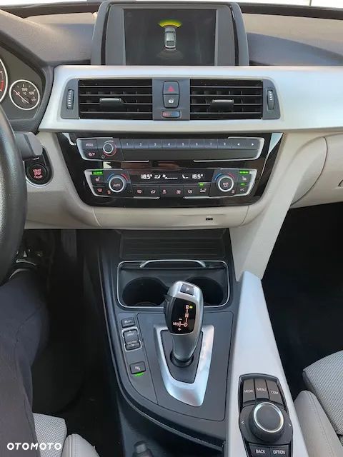 BMW 3GT 318d Advantage - 7