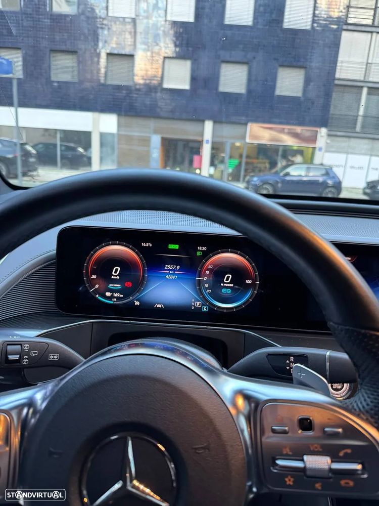 Mercedes-Benz EQC 400 4Matic - 2