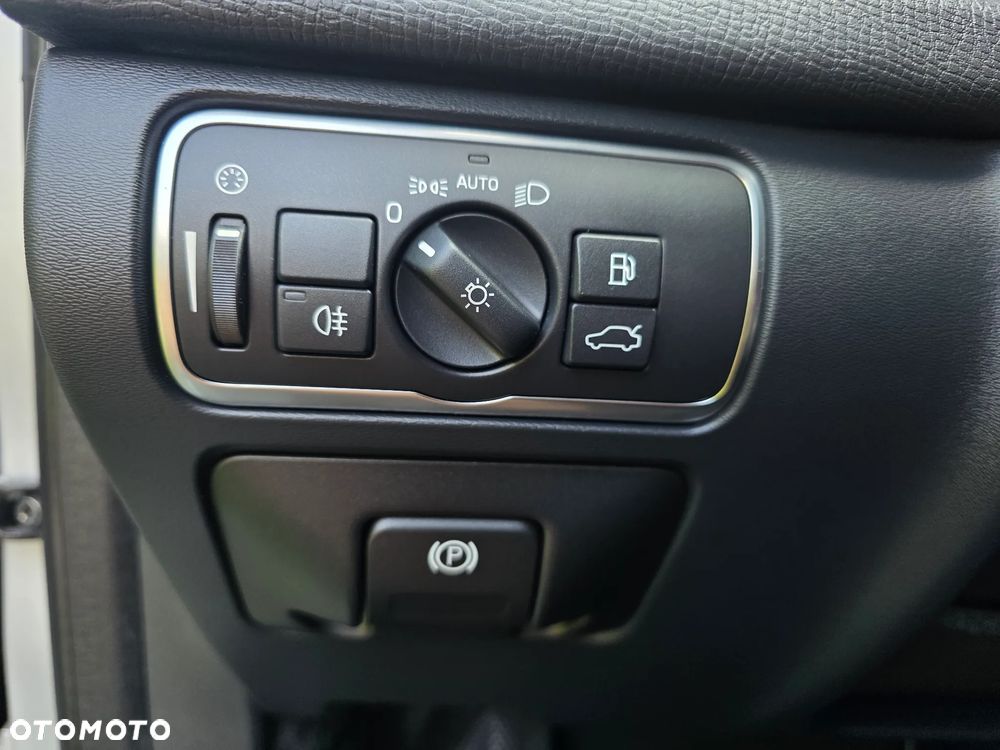 Volvo XC 60 D4 Geartronic Summum - 26