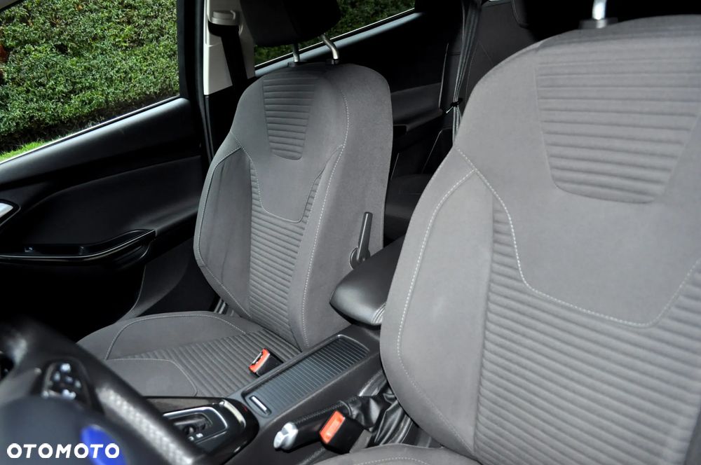Ford Focus 1.5 TDCi DPF Start-Stopp-System Trend - 15