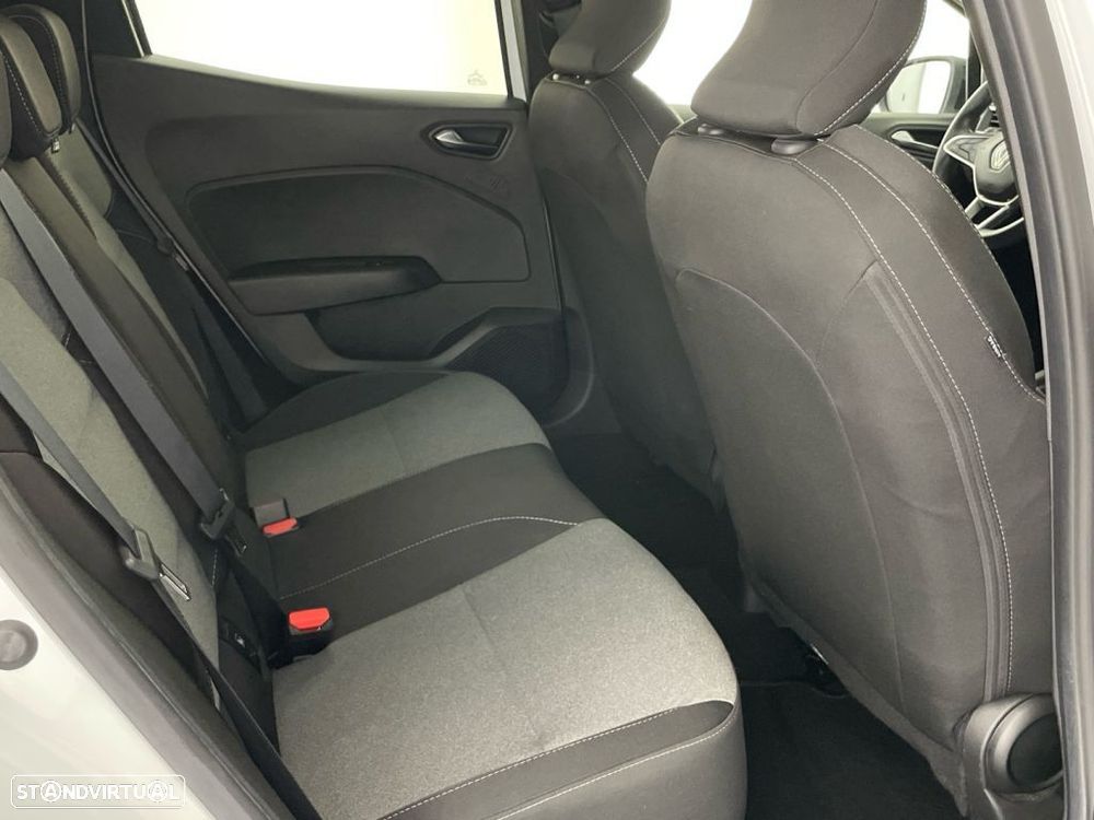 Renault Clio 1.0 TCe Evolution Bi-Fuel - 23