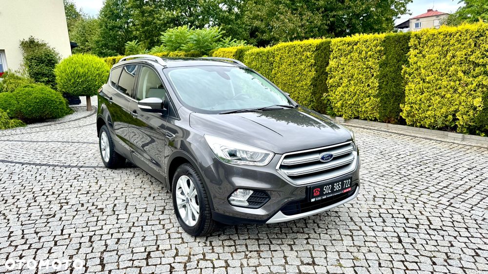 Ford Kuga - 10