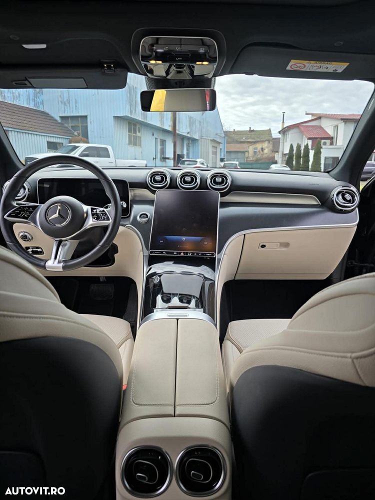 Mercedes-Benz GLC - 1