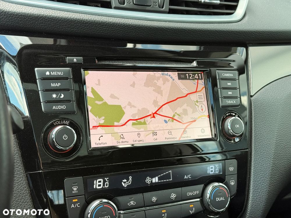 Nissan Qashqai 1.7 dCi 4x4 N-Connecta - 36