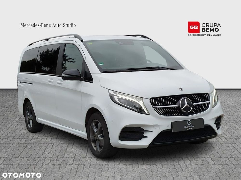 Mercedes-Benz Klasa V - 9