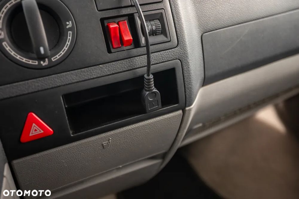 Volkswagen Caravelle L1 Comfortline Goldenline - 13