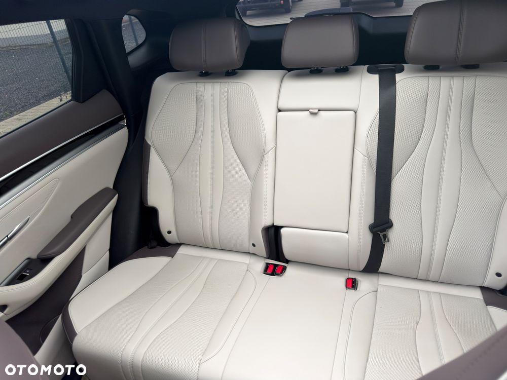 BYD Seal U - 12
