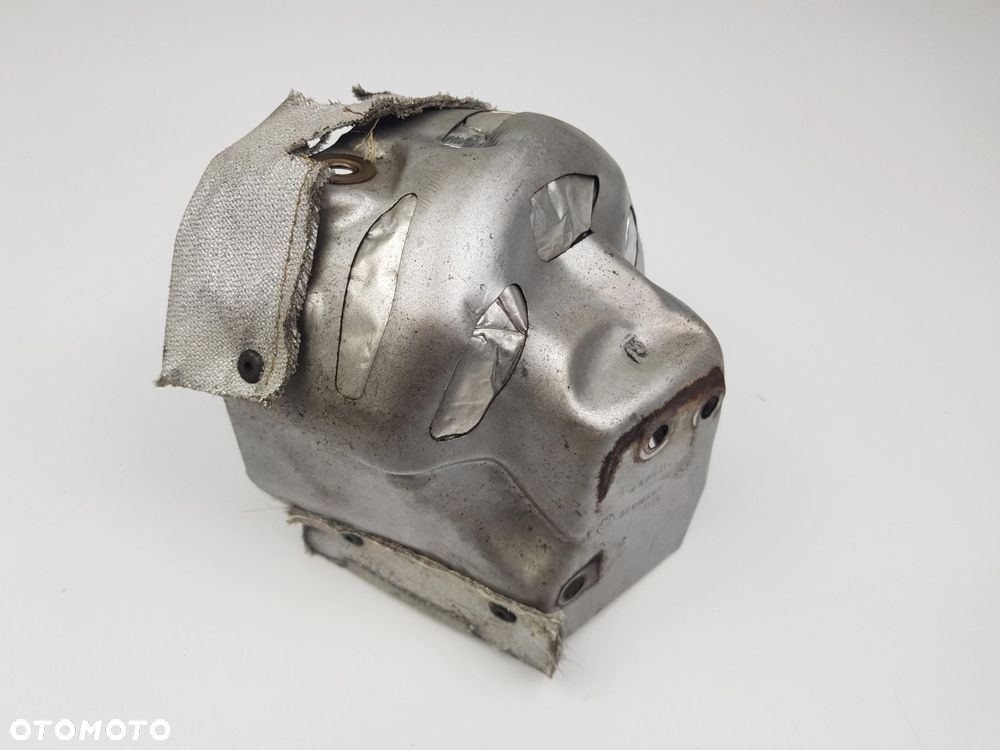 Osłona termiczna Turbosprężarki Turbo BMW G05 G06 G30 B57 3.0d 8573114 - 2
