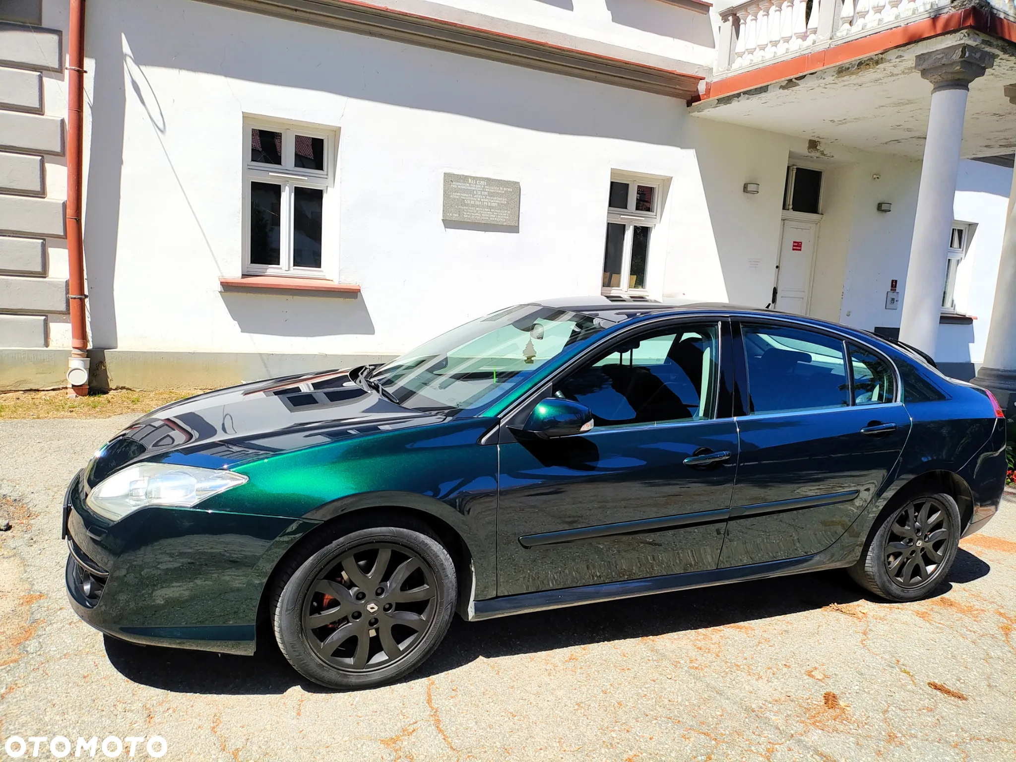 Renault Laguna 2.0 dCi Initiale - 25