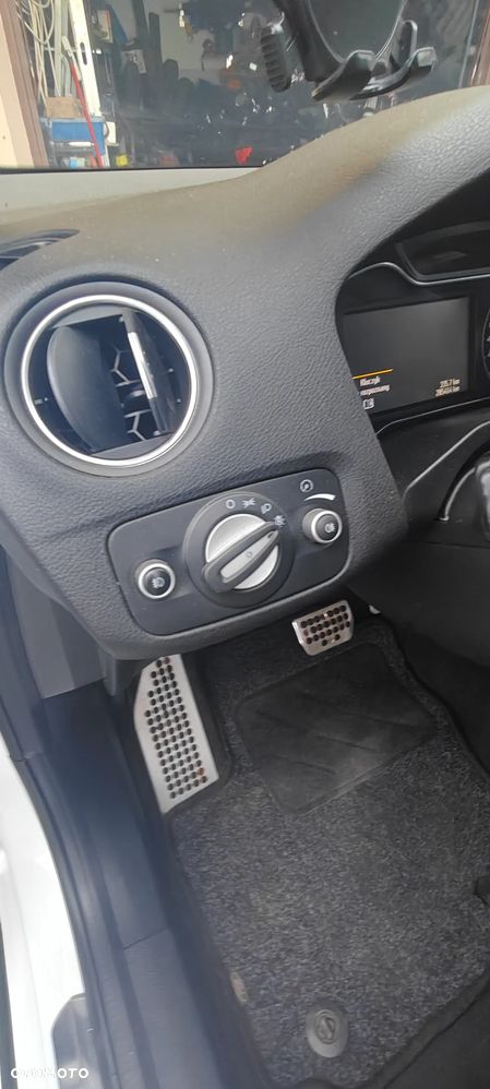 Ford Mondeo 2.0 T Titanium S MPS6 - 19