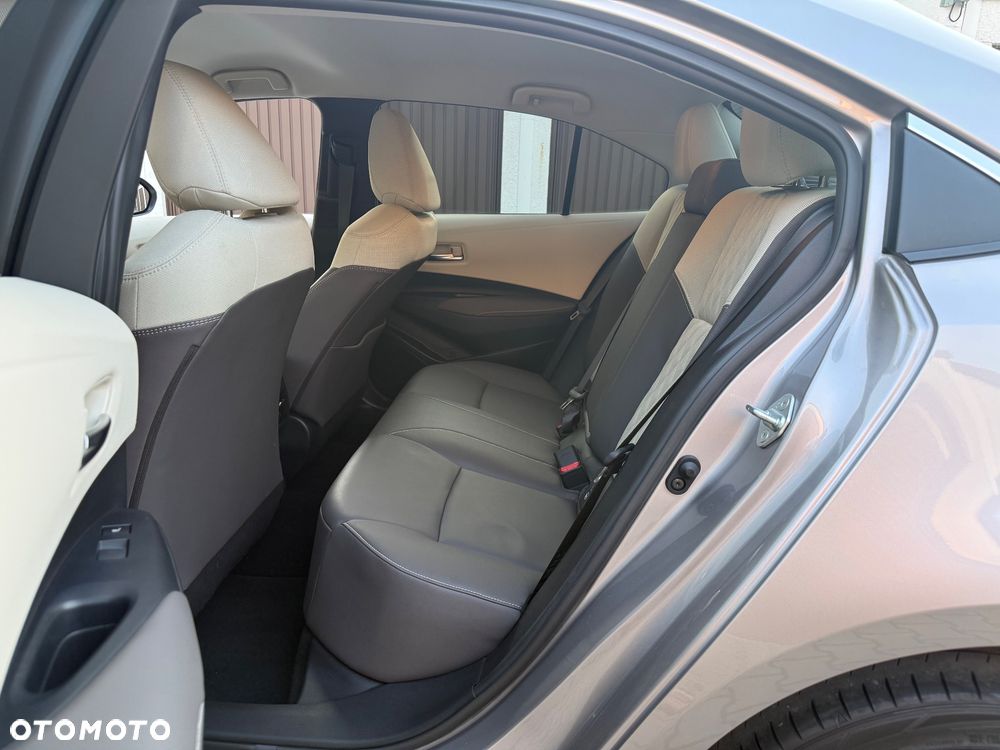 Toyota Corolla 1.6 Executive MS - 7