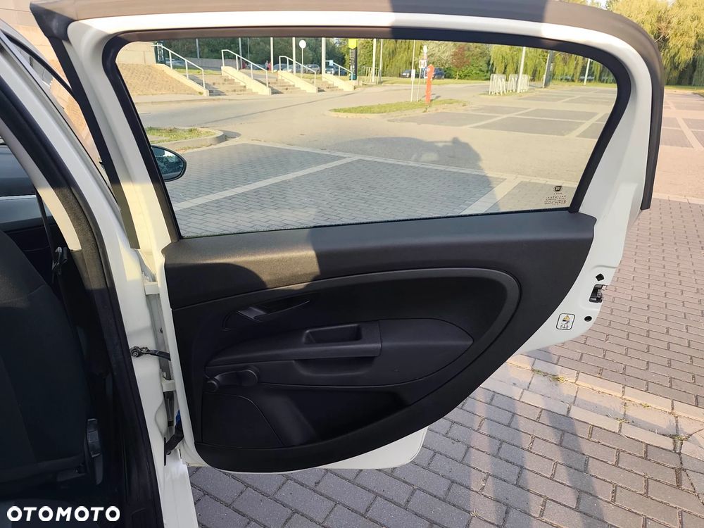 Fiat Punto 2012 - 15