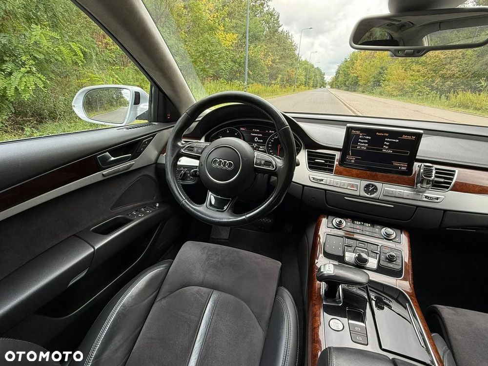 Audi A8 4.2 TDI DPF quattro tiptronic - 32