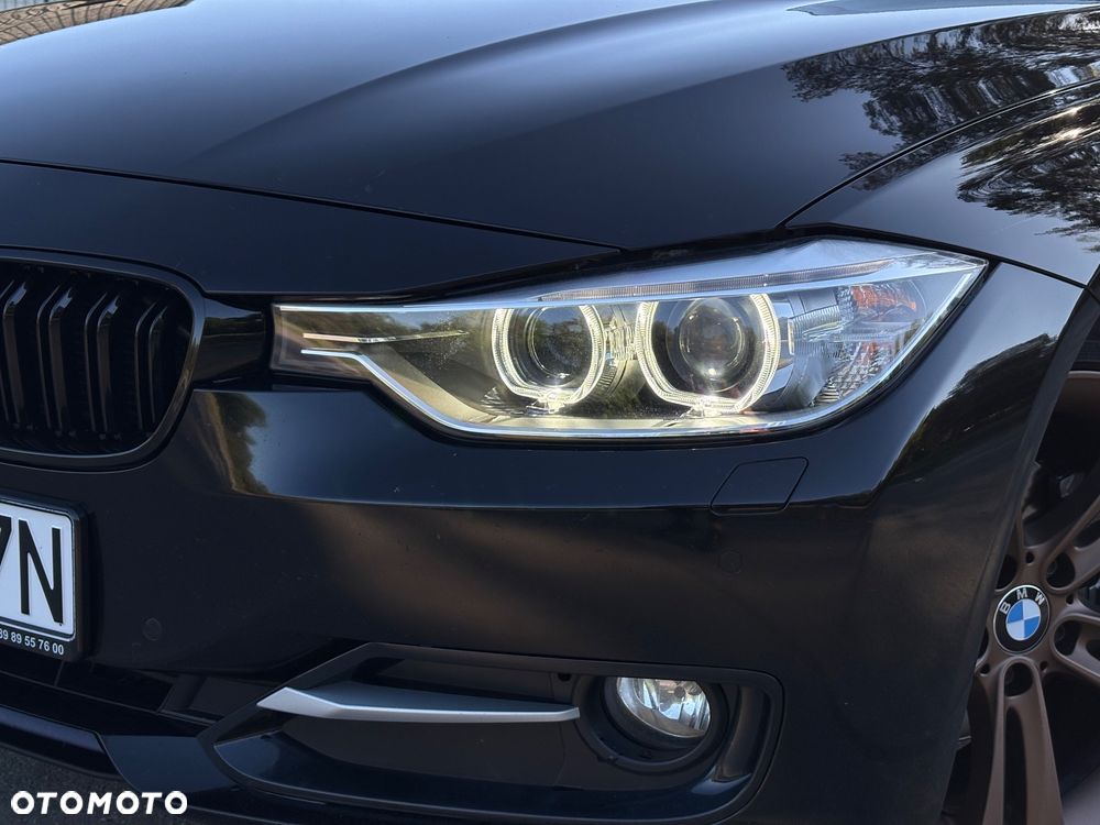 BMW Seria 3 320d Blue Performance Sport Line - 13