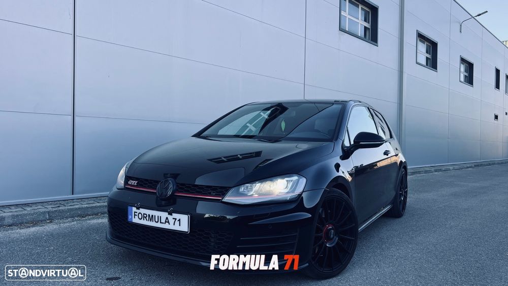 VW Golf GTI Performance BlueMotion DSG - 2