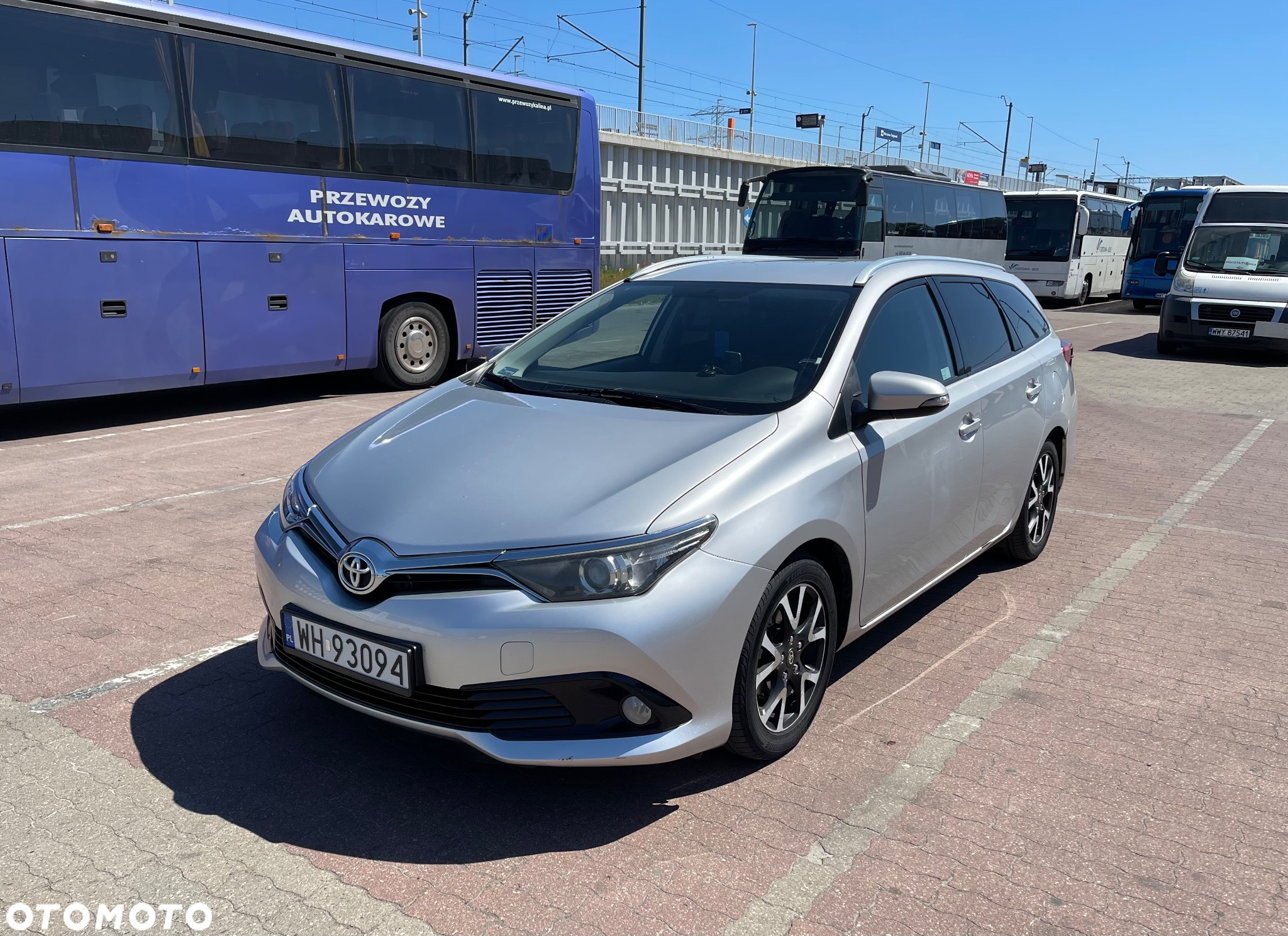 Toyota Auris - 24