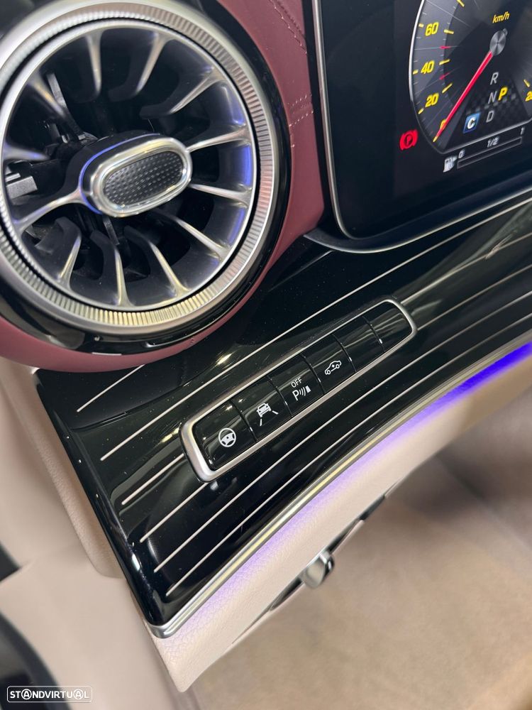 Mercedes-Benz E 53 AMG 4Matic+ - 22