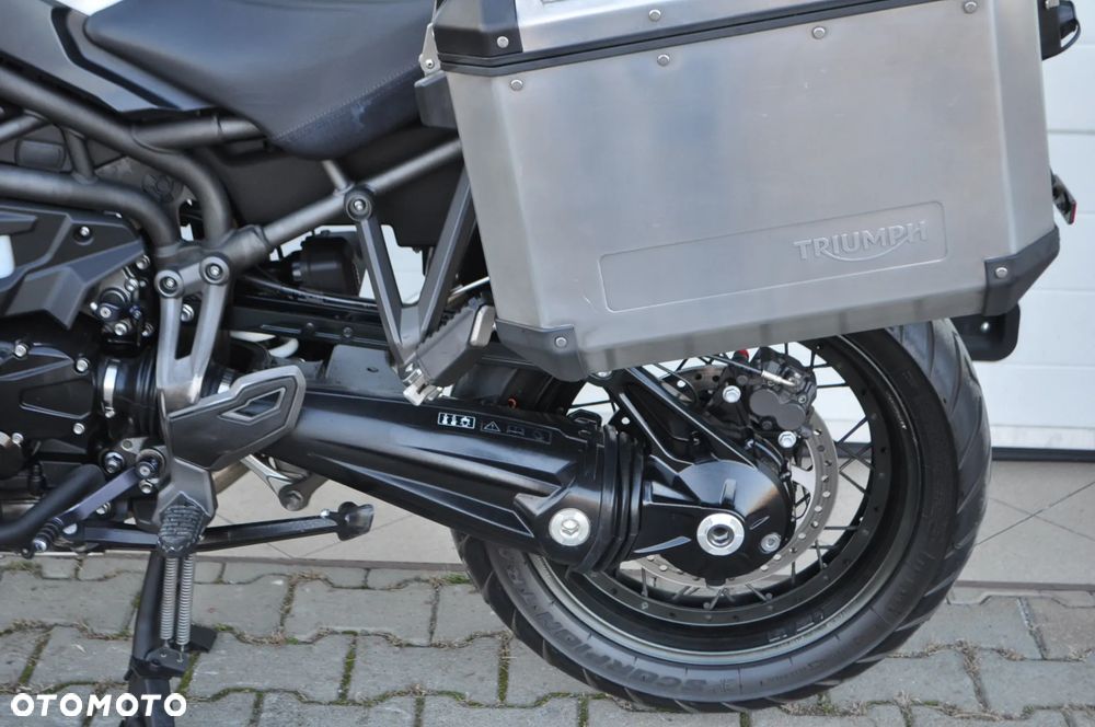 Triumph Tiger - 28
