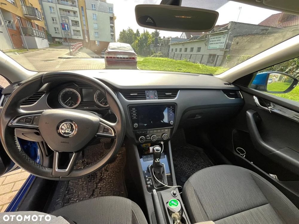 Skoda Octavia 2.0 TDI Style DSG - 13
