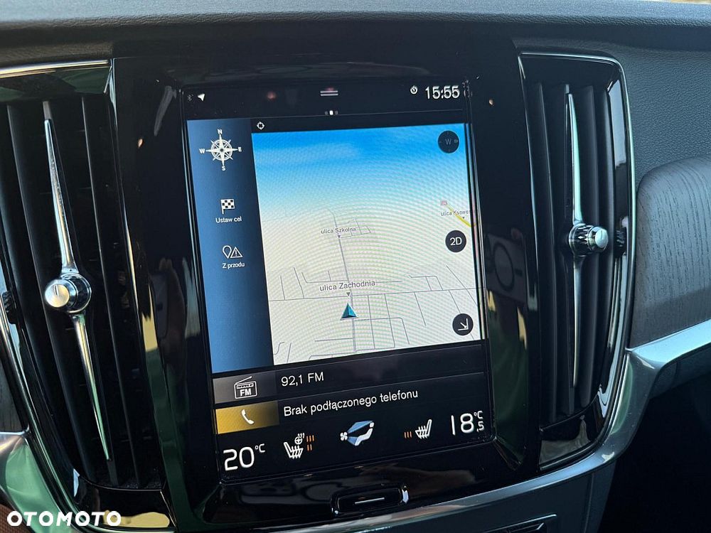 Volvo V90 Cross Country - 14