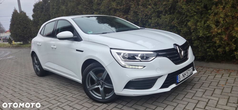 Renault Megane ENERGY TCe 100 LIFE - 2