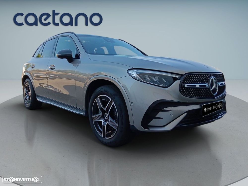 Mercedes-Benz GLC 300 e 4Matic - 8