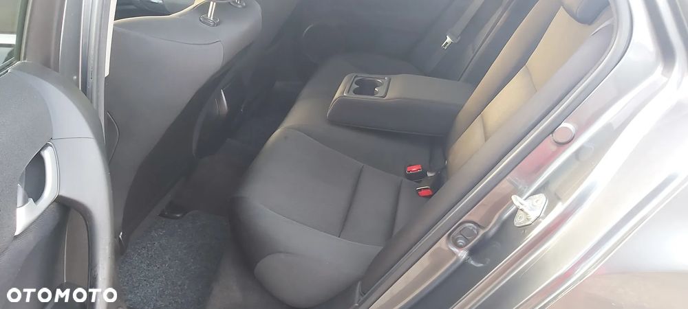 Honda Accord 2.0 Lifestyle - 16