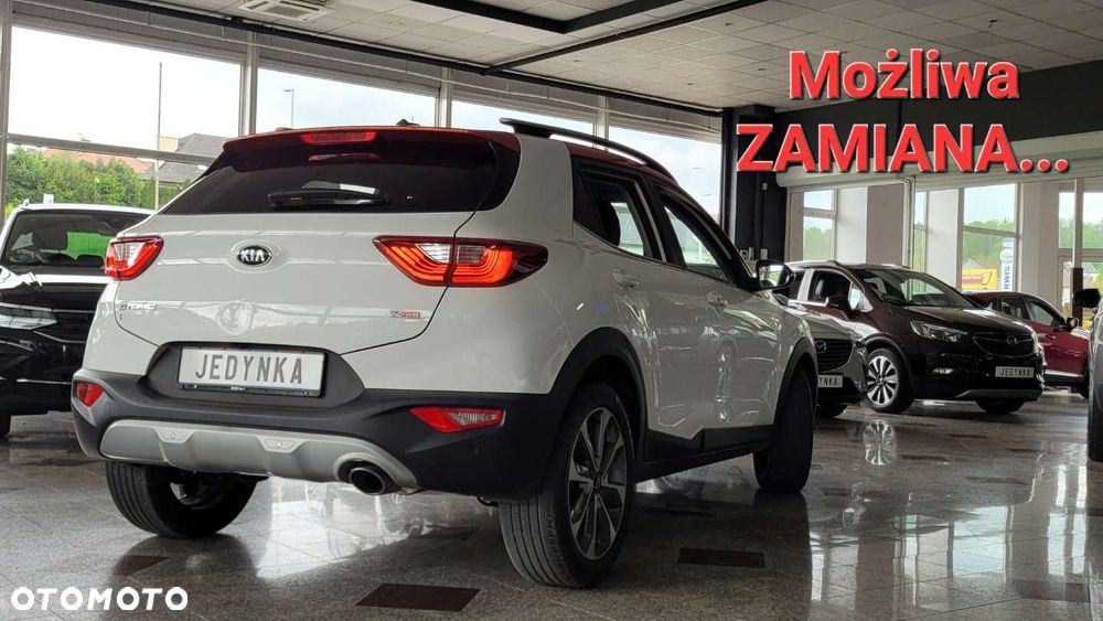 Kia Stonic - 17