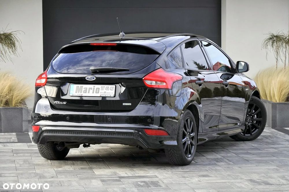 Ford Focus 1.0 EcoBoost Start-Stopp-System ST-LINE STYLE - 6