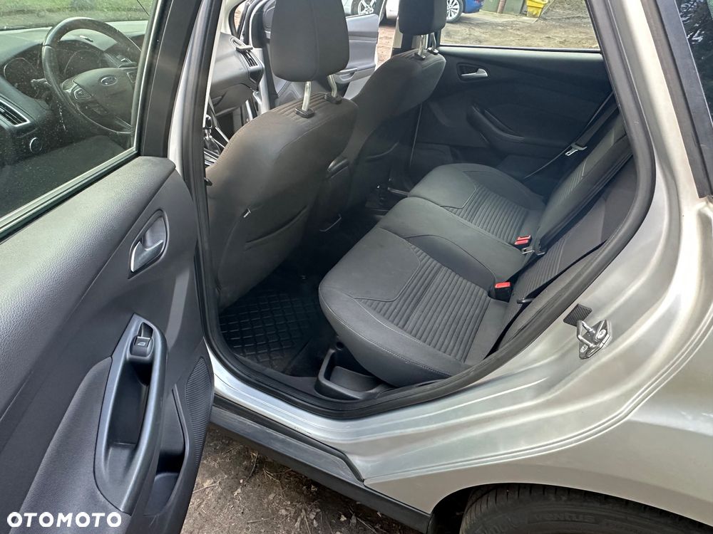 Ford Focus 1.5 TDCi DPF Start-Stopp-System Trend - 9