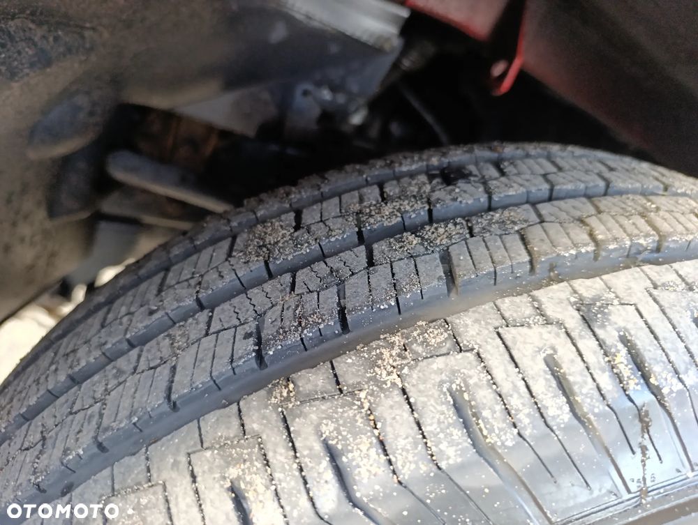 Iveco DAILY 70C21A8P - 24