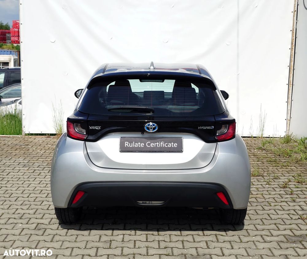 Toyota Yaris 1.5 VVT-i HSD Dynamic - 7