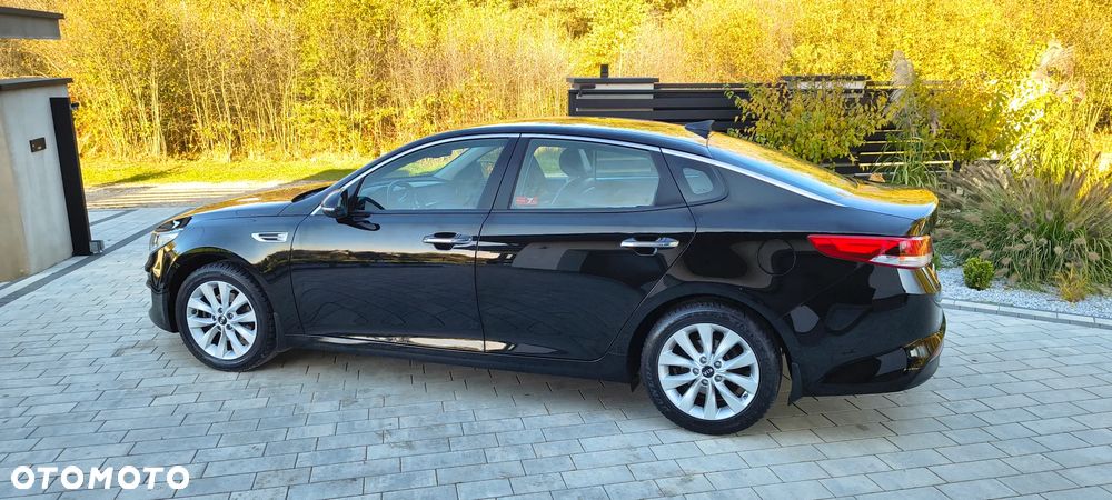 Kia Optima - 5