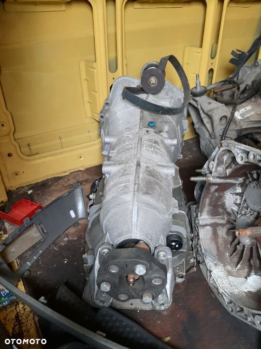 Skrzynia bmw e90 2.0 2.5 b automat części - 1