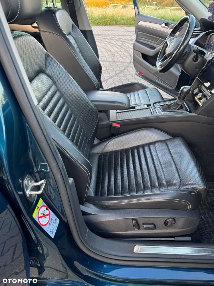 Volkswagen Passat 2.0 TDI 4Mot Elegance DSG - 20