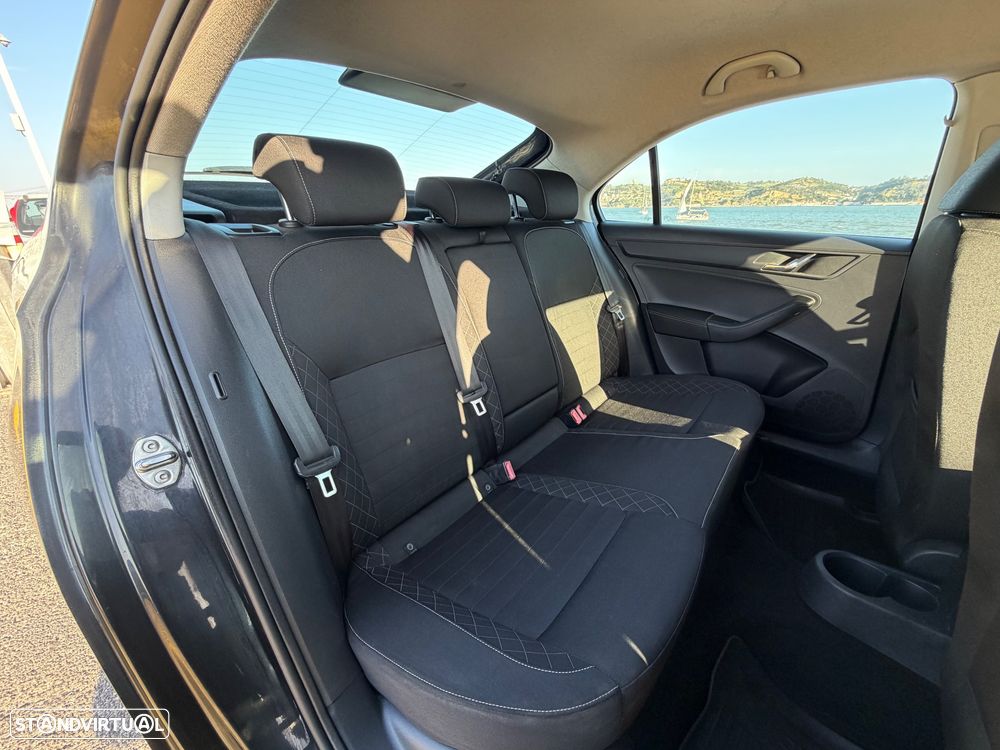 Skoda Rapid 1.6 TDI Style - 13
