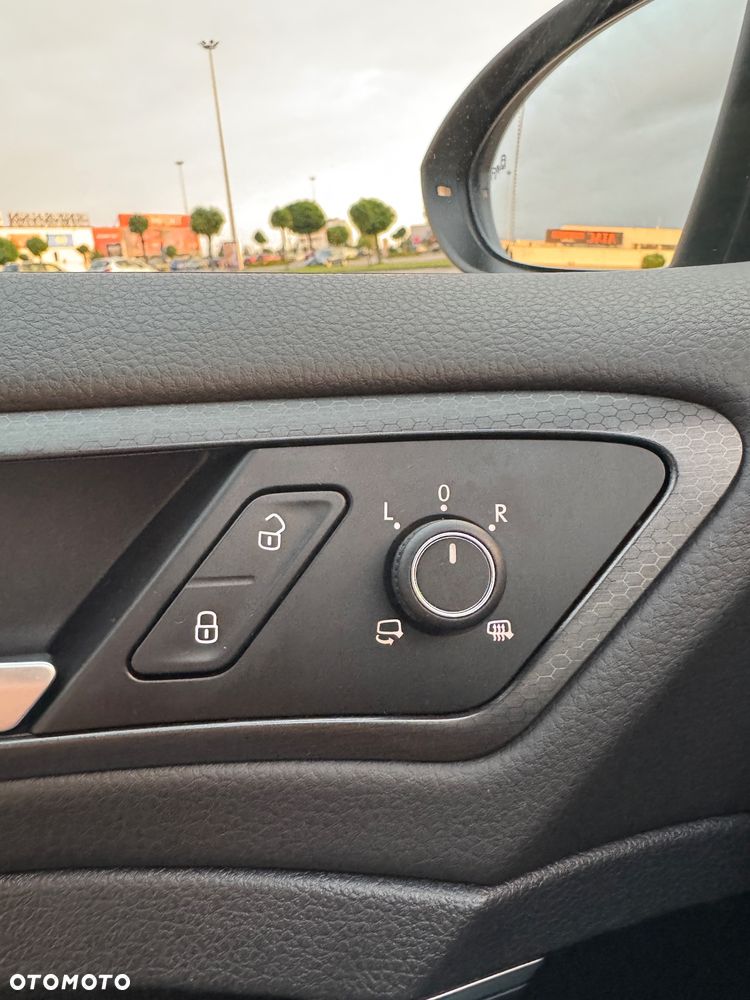 Volkswagen Golf VII 2.0 TDI BMT GTD DSG - 15